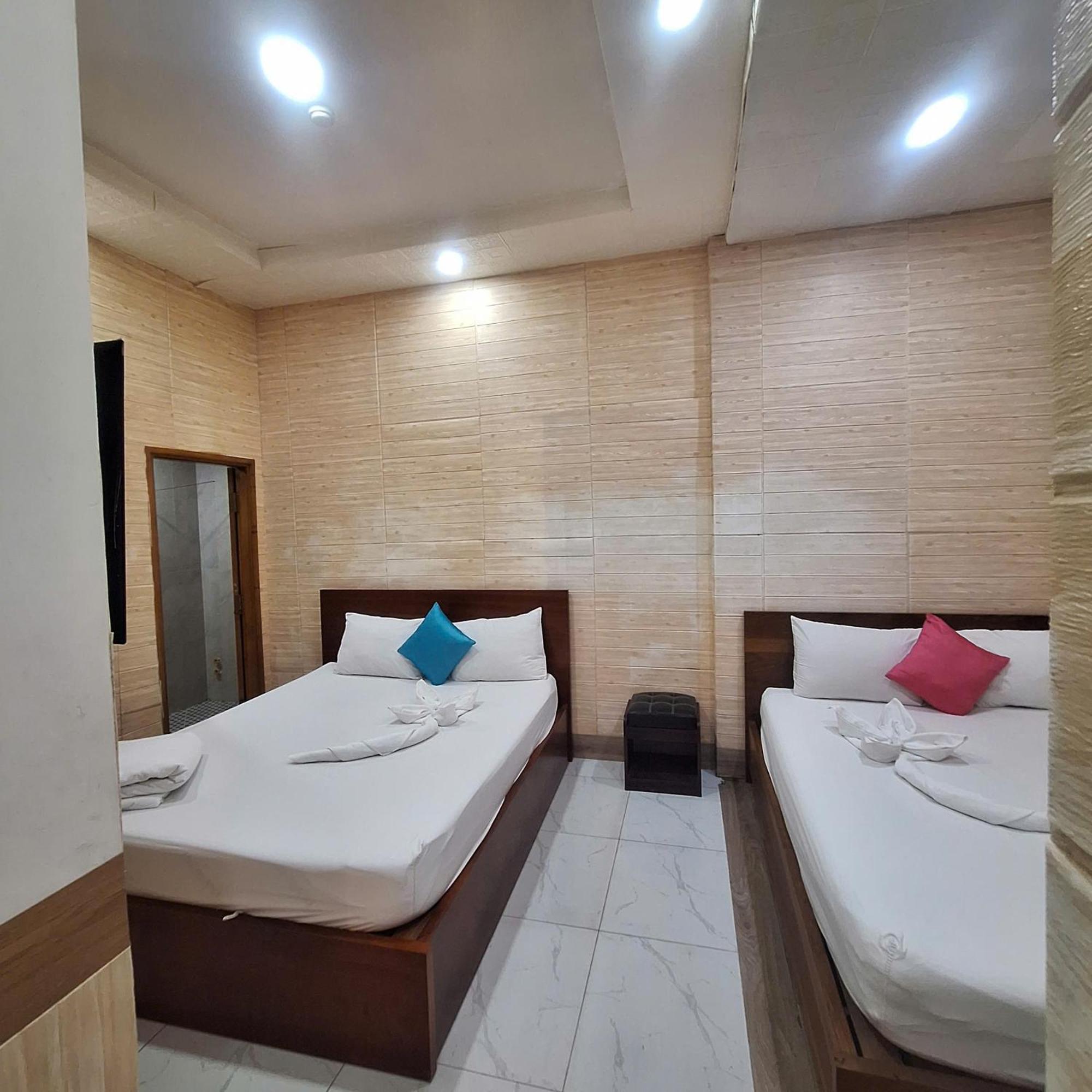 Damry Hotel Ho Chi Minh City Exterior photo